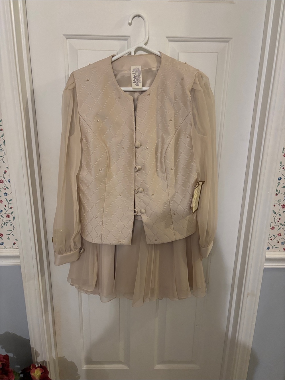 Elegant Beige Chiffon Overlay Skirt Set